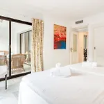 1 Bed Apartment In Puerto Banus