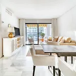 1 Bed Apartment In Puerto Banus