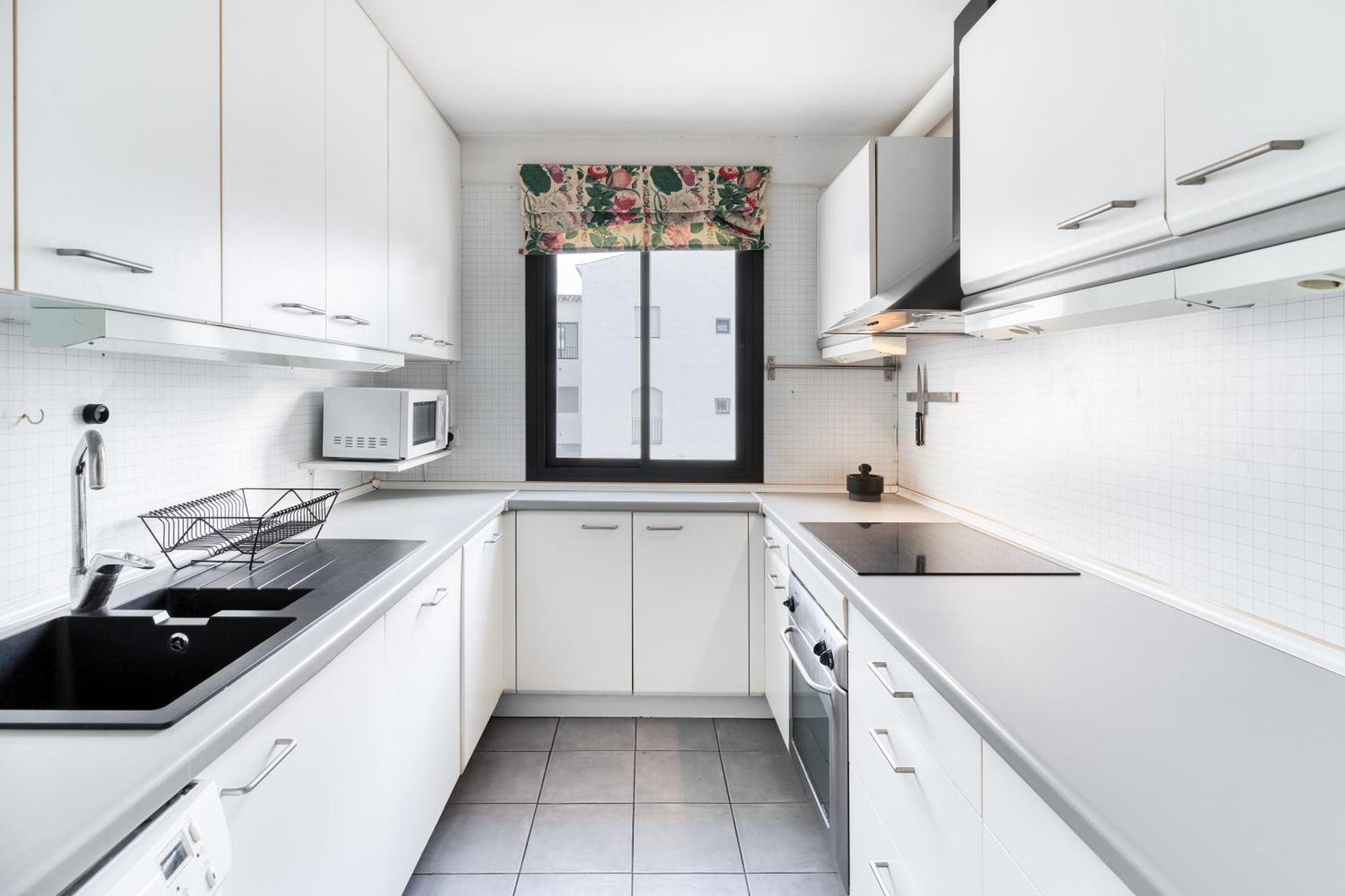 1 Bed In Puerto Banus *